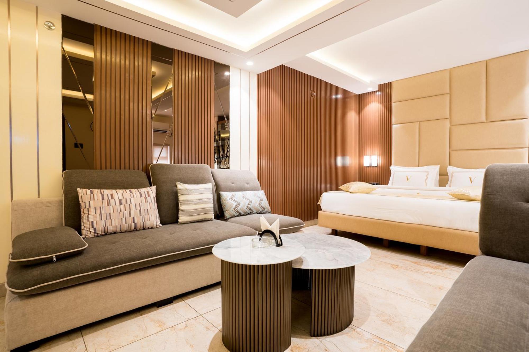 فندق Oriva Vinflora Residency - Nr Lv Prasad Hospital, Banjara Hills حيدر أباد المظهر الخارجي الصورة